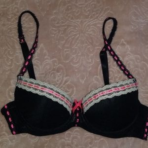 32B Bra